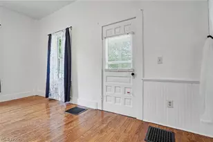 9470 Tallmadge Rd, Diamond, OH 44412 - Photo 22