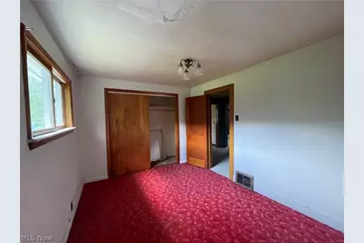 1321 Township Highway 134, Dillonvale, OH 43917 - Photo 8