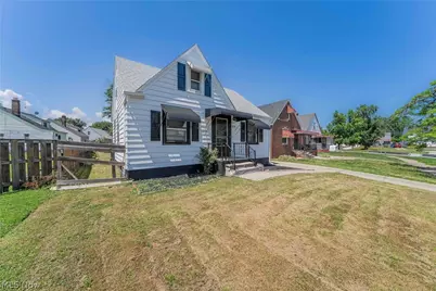 4272 W 137th Street, Loveland, OH 44135 - Photo 2