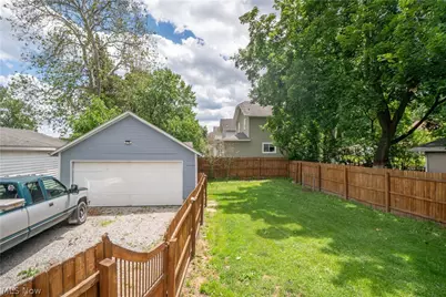2116 Newton Street, Akron, OH 44305 - Photo 30