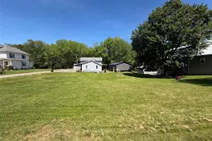 302 3rd Ave SE, Beach City, OH 44608 - Photo 8