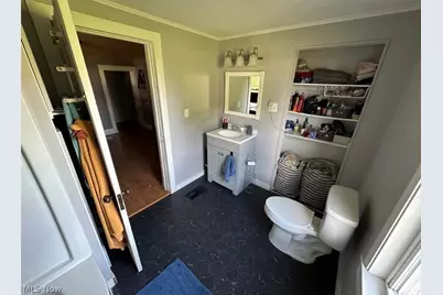 302 3rd Avenue SE, Beach City, OH 44608 - Photo 32