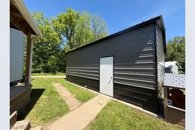 302 3rd Avenue SE, Beach City, OH 44608 - Photo 38