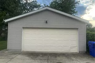 2128 6th St, Cuyahoga Falls, OH 44221 - Photo 22