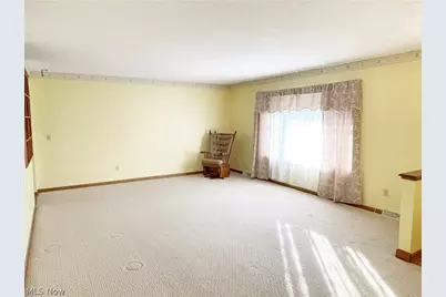 34877 Clear Creek Drive, North Ridgeville, OH 44039 - Photo 12