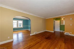 18526 Scottsdale Blvd, Huber Heights, OH 44122 - Photo 4