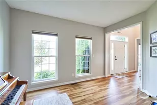 2867 Littleton Dr, Norton, OH 44203 - Photo 4