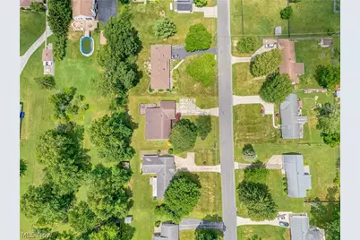 8160 Joyce Road, Grandview Heights, OH 44147 - Photo 40