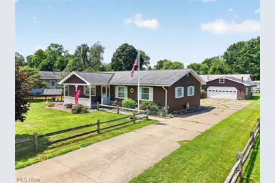 6045 S McNutt Avenue, Ashtabula, OH 44004 - Photo 2