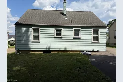 430 Moherman Avenue, Youngstown, OH 44509 - Photo 2