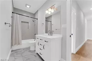 4210 Peach Ct, Loveland, OH 44113 - Photo 24