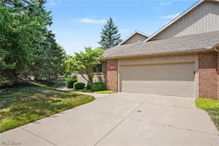 127 Wilford Way, Tallmadge, OH 44278 - Photo 2