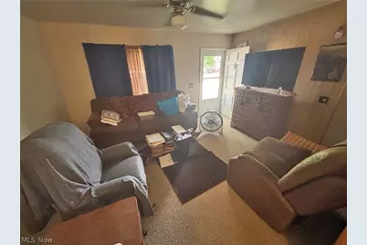 2425 40th Street NE, Canton, OH 44705 - Photo 10