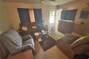 2425 40th St NE, Canton, OH 44705 - Photo 10