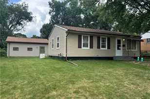 2425 40th St NE, Canton, OH 44705 - Photo 2