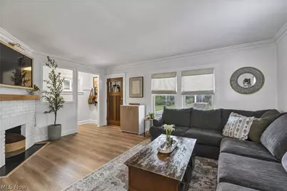 2088 Elmwood Avenue, Oakwood, OH 44107 - Photo 2