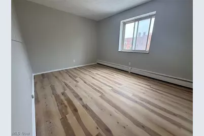 12050 Lake Avenue #310, Oakwood, OH 44107 - Photo 10