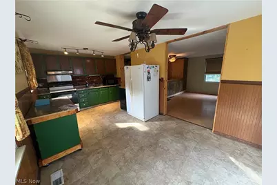 1717 Stirling Road, Madison, OH 44057 - Photo 32