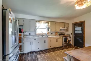 1014 Lillian St SW, Canton, OH 44706 - Photo 8