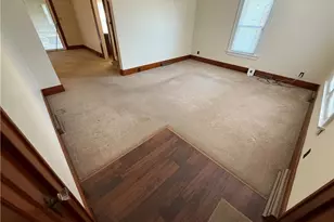 141 Warren Ln, Steubenville, OH 43953 - Photo 6