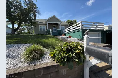 141 Warren Lane, Steubenville, OH 43953 - Photo 1