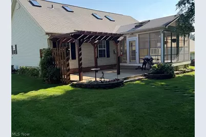3312 Pine Ridge Drive, Ravenna, OH 44266 - Photo 2