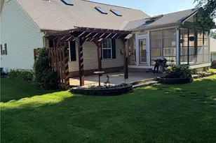 3312 Pine Ridge Dr, Ravenna, OH 44266 - Photo 2