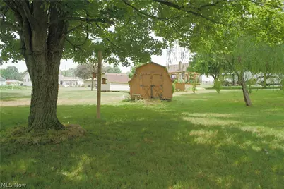 1120 20th Street SW, Massillon, OH 44647 - Photo 26