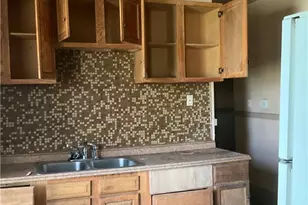 11910 Chesterfield Ave, Loveland, OH 44108 - Photo 6