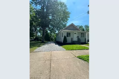 1079 Peerless Avenue, Akron, OH 44320 - Photo 2