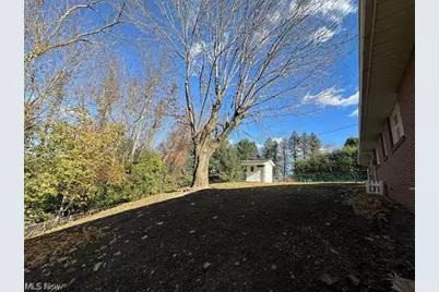 1307 Brightview Drive, East Liverpool, OH 43920 - Photo 24