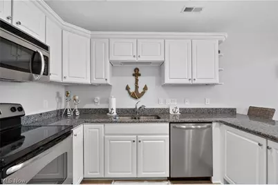 3191 N Beach Towne Court, Port Clinton, OH 43452 - Photo 10