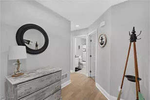 3191 N Beach Towne Ct, Port Clinton, OH 43452 - Photo 6