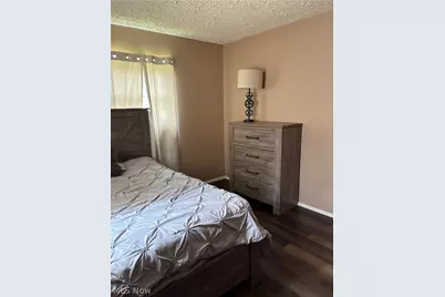 2400 Midway Avenue NE, Canton, OH 44705 - Photo 20