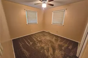 976 N Pasadena Ave, Elyria, OH 44035 - Photo 18