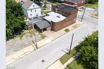 388 E 156th Street, Loveland, OH 44110 - Photo 4