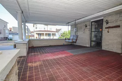 401 W Vine Street, Martins Ferry, OH 43935 - Photo 8