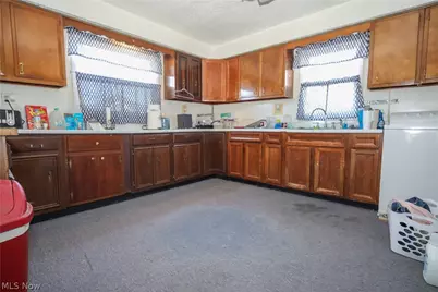 401 W Vine Street, Martins Ferry, OH 43935 - Photo 32