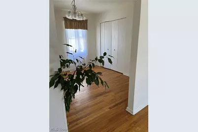 16100 Scottsdale Boulevard, Huber Heights, OH 44120 - Photo 4