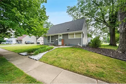 1524 Bancroft Street, Cuyahoga Falls, OH 44221 - Photo 2