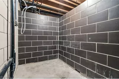 515 S Silver Street, Louisville, OH 44641 - Photo 24