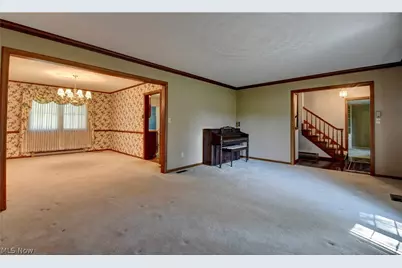 966 College Drive SE, New Philadelphia, OH 44663 - Photo 8