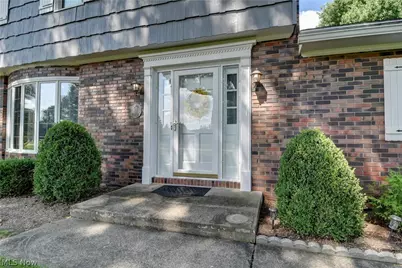 966 College Drive SE, New Philadelphia, OH 44663 - Photo 2