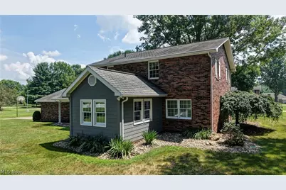 966 College Drive SE, New Philadelphia, OH 44663 - Photo 12