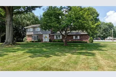 966 College Drive SE, New Philadelphia, OH 44663 - Photo 2