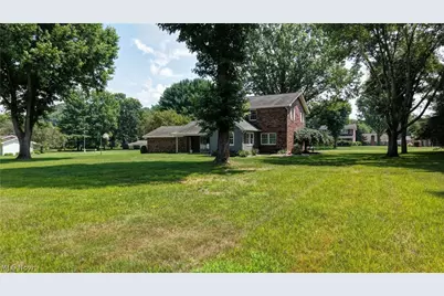966 College Drive SE, New Philadelphia, OH 44663 - Photo 14