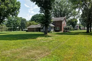 966 College Dr SE, New Philadelphia, OH 44663 - Photo 14