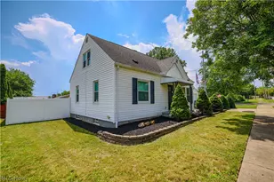 492 E Woodsdale Ave, Akron, OH 44301 - Photo 8