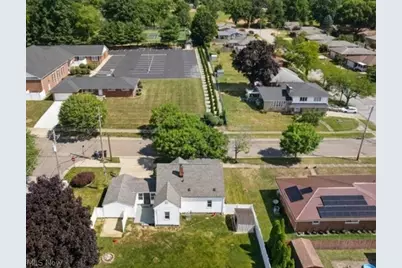 492 E Woodsdale Avenue, Akron, OH 44301 - Photo 14