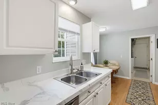 7555 Chandler Ct, Northfield, OH 44067 - Photo 6